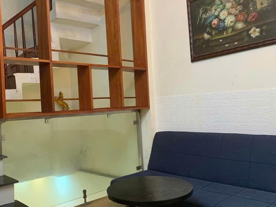 Cho thuê nhà nguyên căn ngõ 175 định công, 45m2, 3.5 tầng, 3 ngủ, 9tr5 vào ngay 1