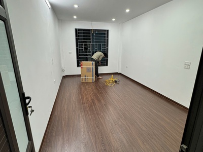Cho thuê nhà ngõ 55 thanh lân 5 tầng, 32m2, 3 ngủ, 4 vệ sinh, 10 triệu 2