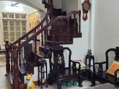 Cho thuê nhà nguyên căn nguyễn an ninh 65m2, 4 tầng, chỉ 12 triệu làm vp kết hợp ở gia đình 1