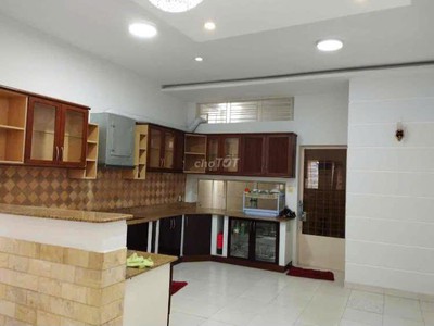 Cho thuê nhà 1 trệt 1 lầu 31/20 nguyễn đình chiểu p9. phú nhuận. hẽm ô tô. gần ngay chợ 2