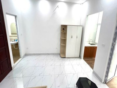 Cho thuê nhà tập thể tầng 1, 2 mặt tiền  4,5 m  có thể kinh doanh, ngã ba chợ vĩnh hồ, thịnh quang 0