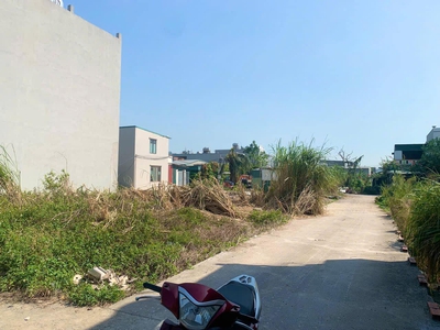 Bán Đất Ngõ 156 Làng Công An,P.Hà Khánh.DT:56.2m2,MT:4.5m 0