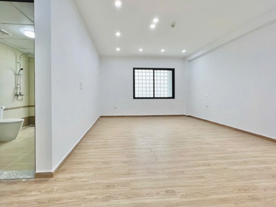 Mình cho thuê lại phòng 35m2 trong toà nhà văn phòng ở phố thái hà- đống đa 0