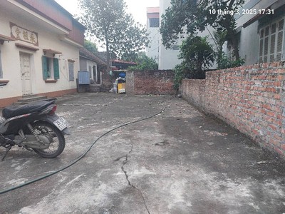 Cho thuê nhà chi đông, mê linh, 180m2, mt6m,3t, 4n. đủ công năng. 9tr/ th. 1