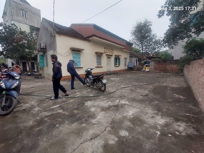 Cho thuê nhà chi đông, mê linh, 180m2, mt6m,3t, 4n. đủ công năng. 9tr/ th. 3