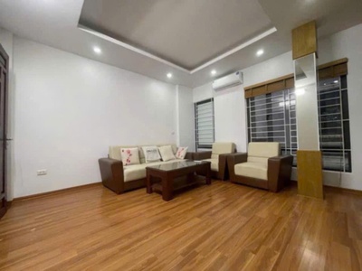 Mua nhà mới cần bán nhà p quan nhân- 34 m2, 5 tầng- mt 5.8m, giá 6.5 tỷ 0