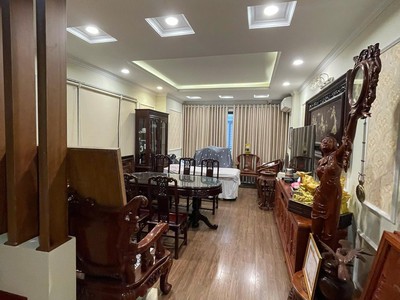 Bán nhà hoàng hoa thám  55m2 x 6t  mt 4m   14.5 tỷ  lô góc - kd tốt   ô tô đỗ cửa 2