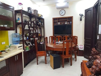 Cần bán nhà mặt phố thanh xuân, lô góc vỉa hè kinh doanh, 41m2 mặt tiền rộng, nhỉnh 16tỷ 3