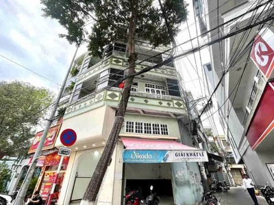 Cho thuê nhà lô góc ngay tttp biển du lịch 0