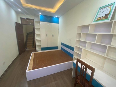 Cho thuê nhà nguyên căn ngõ 327 trần đại nghĩa, 4 tầng, 30m2, 2 ngủ, chỉ 9tr - full nội thất 1