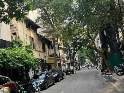 Chính chủ cho thuê mặt phố số 28 lê ngọc hân, hai bà trưng, hà nội 1