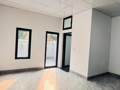 Bán nhà 3 tầng ngõ phố Yết Kiêu, ph Hải Tân, TP HD, 90.6m2, hướng tây bắc, 4 ngủ, chỉ 2.5x tỷ 10