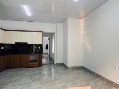 Bán nhà 3 tầng ngõ phố Yết Kiêu, ph Hải Tân, TP HD, 90.6m2, hướng tây bắc, 4 ngủ, chỉ 2.5x tỷ 4