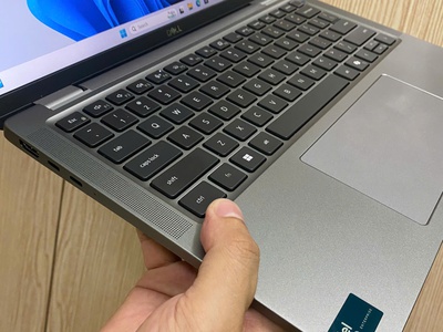 Dell Latitude 7450 Ultra 7 165u 32G SSD 512G FHD  Win 11 Pro có AI 7