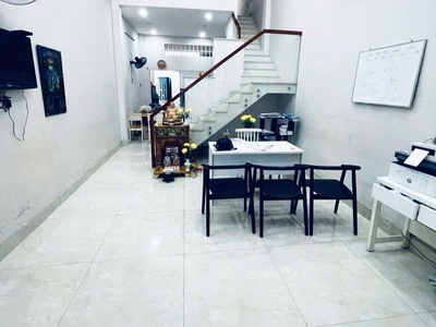 Nhà hxh sau lưng căn mặt tiền trường chinh 84m2 hơn 5,6 tỷ tân thới nhất q12 0