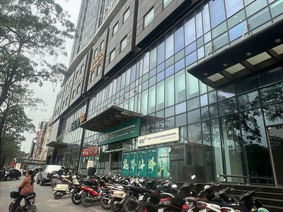 Bán gấp ch chungcư  eurowindow multi complex trần duy hưng, cầu giấy, 100m2  3pn. 7,75tỷ. 1