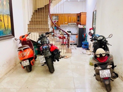 Bán nhà quận thanh xuân quan nhân 45mx4 tầng 6 ngủ ngõ thông kinh doanh 2 thoáng trước sau 11.2  tỷ 0