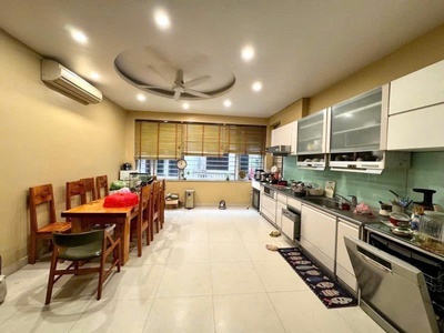 Phân lô, ôtô tránh, nguyễn ngọc nại- thanh xuân, 70 m2, mặt tiền 6,4m, giá 18,5 tỷ. 2
