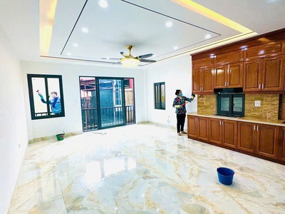 Bán nhà  riêng phố kim quan- long biên 60 m2,4 tầng, mặt tiền  4 m,7.35 tỷ. 1