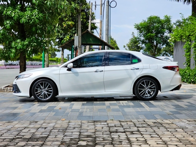 Bán xe Toyota Camry 2.5Q 2023, màu trắng. 7