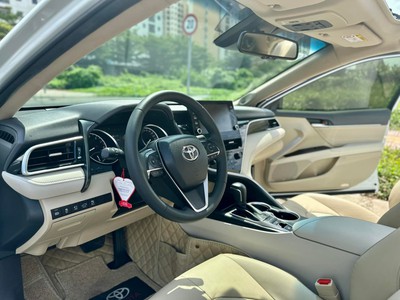 Bán xe Toyota Camry 2.5Q 2023, màu trắng. 13