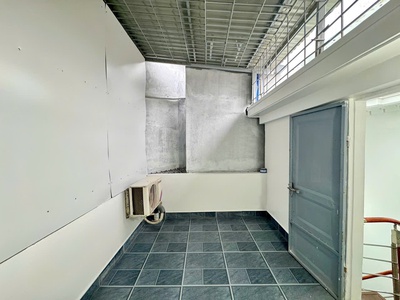 Nhà 3,5 tầng xây độc lập full nội thất, ngay UBND Quận Lê Chân. Giá chỉ 3 tỷ 150 triệu 6