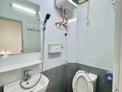 Nhà 3,5 tầng xây độc lập full nội thất, ngay UBND Quận Lê Chân. Giá chỉ 3 tỷ 150 triệu 5