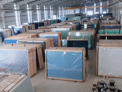 Thi công vách kính, cửa kính cường lực,mặt dựng nhôm kính tại An Thới,Dương Đông,Phú Quốc 3