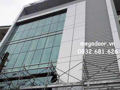 Cửa kính cường lực,mái đón kính,mặt dựng nhôm kính,vách nhôm kính tại phú quốc,kiên giang 5