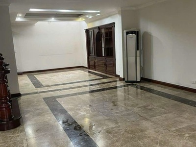 Bán biệt thự mặt phố lạc long quân - tây hồ. vị trí vip. dt 153m2. mt 8,2m 2