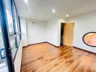 Hot hot hot     nhà đẹp phố trạm full nội thất - lô góc - gara ô tô - thiết kế kiến trúc sư 2