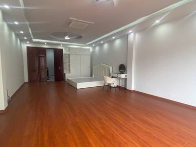 Mặt Phố Mậu Lương Hà Đông -KD Sầm Uất Đường rộng Vỉa Hè to 7 Tầng Thang Máy 3