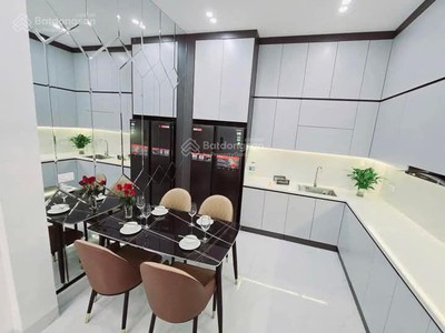Siêu phẩm phố pháo đài láng, 2 mặt thoáng, ngõ thông gần phố, cách ô tô 45m, dt 36m2   5 tầng 1