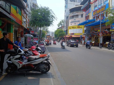 Bán nhà 2 mặt tiền ngay ngã tư đề thám bùi viện, quận 1 50m2 giá 36 tỷ 0