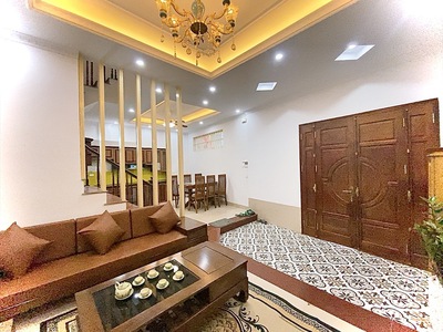 Bán nhà hoàng cầu-oto tránh-nở hậu-gần công viên-50m2x4t-14.x tỷ 1