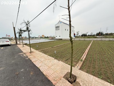 Chủ cần tiền bán nhanh lô đất có tiềm năng sinh lời cực cao đối diện bãi tắm thị trấn quất lâm 3