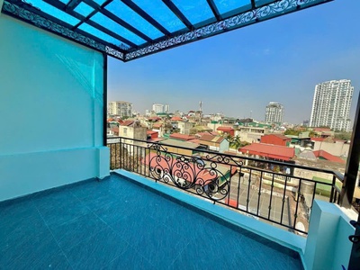 279 đội cấn- chỉ nhỉnh 8 tỷ- nhà mới 6 tầng - thang máy - ở luôn - 50m ra oto 3