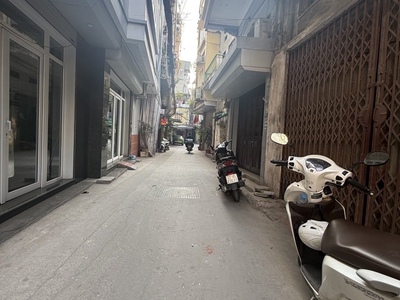 Bán nhà  mặt ngõ linh quang-văn trương- gần hồ   50m ra ô tô đỗ 0