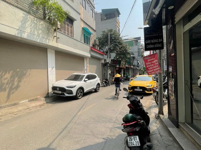 Bán đất phố chùa quỳnh-hồng mai-bạch mai, 91/109m, 31 tỷ,tặng gpxd 8 tầng, khu vực đông hs-sv 3
