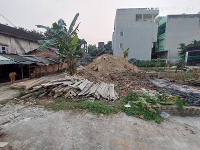 Đất nam hồng 43m2, mt4m, ô tô, lô góc. 2.7 tỷ, đông anh, giá đầu tư. 0