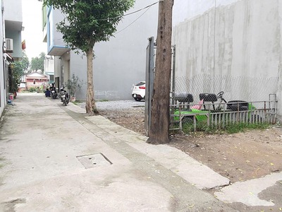 Đất nam hồng 43m2, mt4m, ô tô, lô góc. 2.7 tỷ, đông anh, giá đầu tư. 2