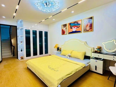 Bán nhà ngõ quan thổ 1, 32m2 x 4 tầng, ngõ thông rộng sát ô tô, nhà mới kính koong full nội thất 1