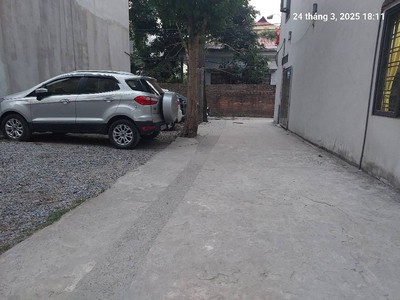 Đất nam hồng 43m2, mt4m, ô tô, lô góc. 2.7 tỷ, đông anh, giá đầu tư. 3