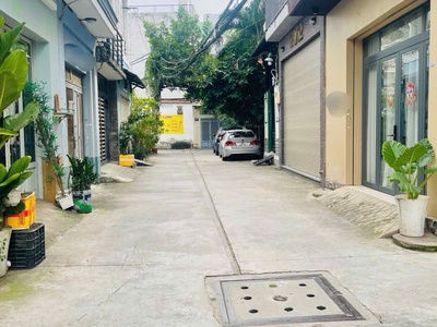 Hàng thơm nhà liên khu 4-5 gần chợ bình thành hxh 48m2,3 tầng nhỉnh 4 tỷ 0