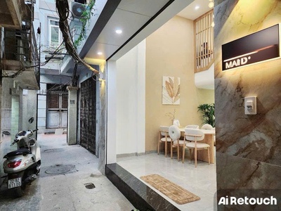 Bán nhà bạch mai 5 tầng mới đẹp long lanh lô góc hai bà trưng 0