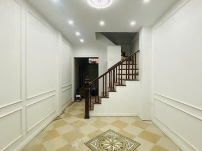 Trung tâm Ba Đình 30m2 x 5 tầng - 3 thoáng - 3 mặt ngõ. 0
