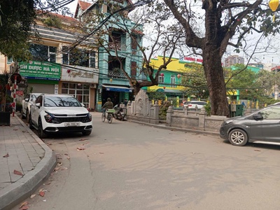 Chính chủ gửi bán nhà phố lụa vạn phúc hà đông, vị trí vàng 0