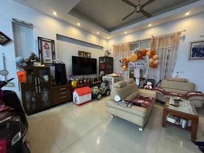 Bán nhà mặt phố - hoàng cầu - lô góc, mặt tiền rộng - không lỗi pt, quy hoạch ổn định 2