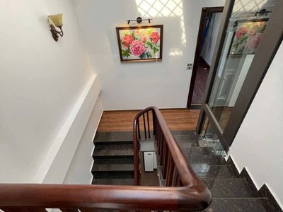Bán nhà ngụy như kontum thanh xuân, lô góc 3 thoáng oto tránh kinh doanh, 42m2, 16.x tỷ 3