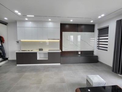 Bán nhà lô góc - thang máy - gara ô tô - kinh doanh tốt đàm quang trung, long biên, hà nội. 3